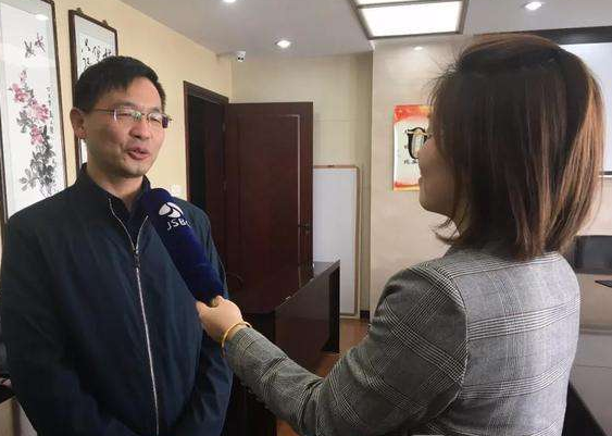 【快讯】马华指导江油市委常委班子2017年度民主生活会